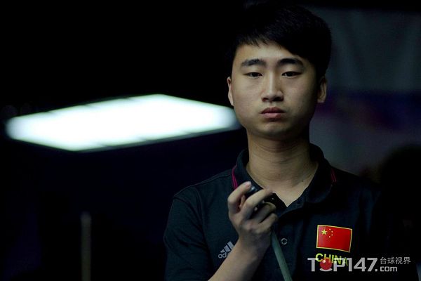 欧冠半场：马尤鲁失良机，巴黎暂0-0毕尔巴鄂竞技